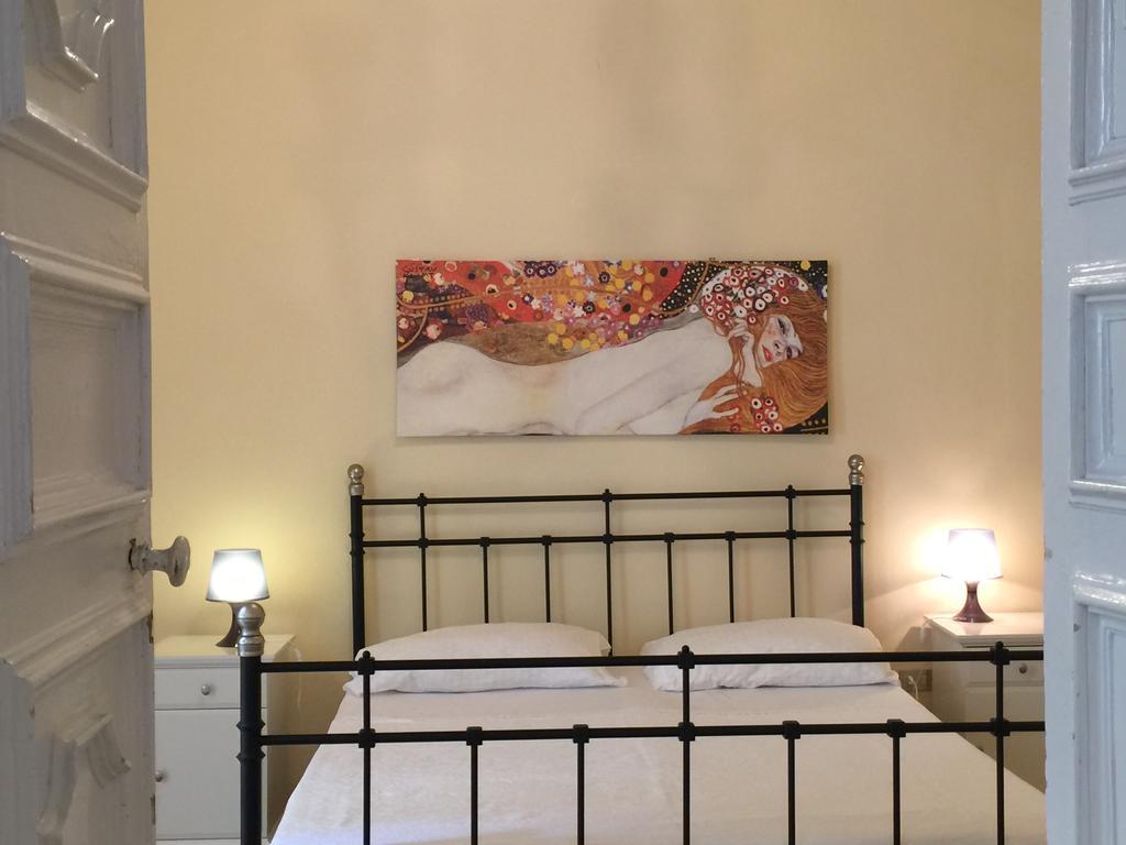 Apartamento Palazzo Doxi Fontana Dimora Storica Gallipoli Exterior foto