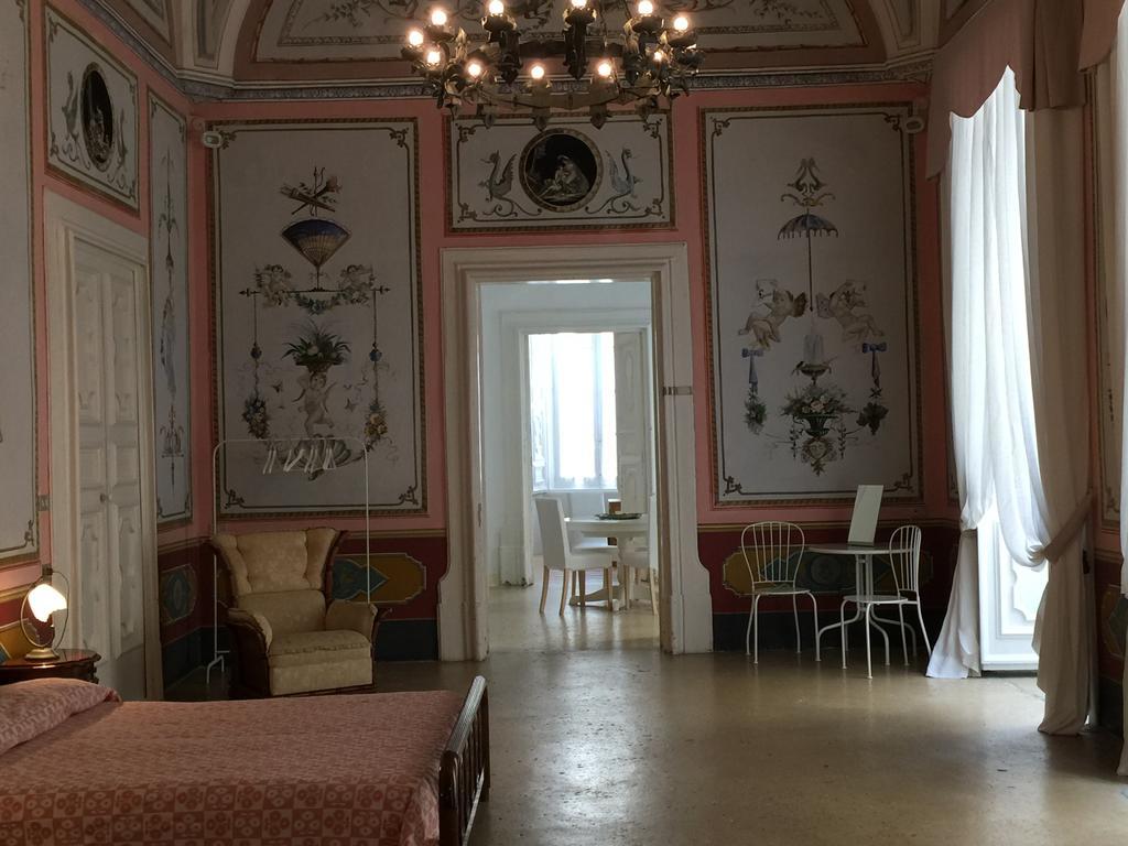 Apartamento Palazzo Doxi Fontana Dimora Storica Gallipoli Exterior foto