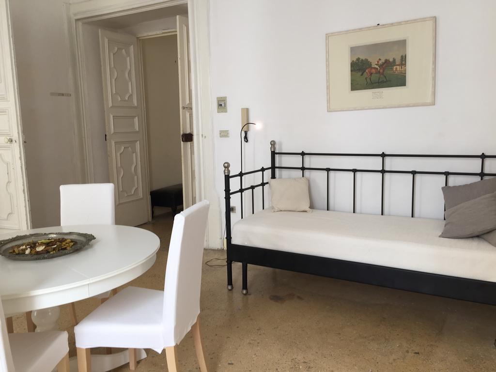 Apartamento Palazzo Doxi Fontana Dimora Storica Gallipoli Exterior foto
